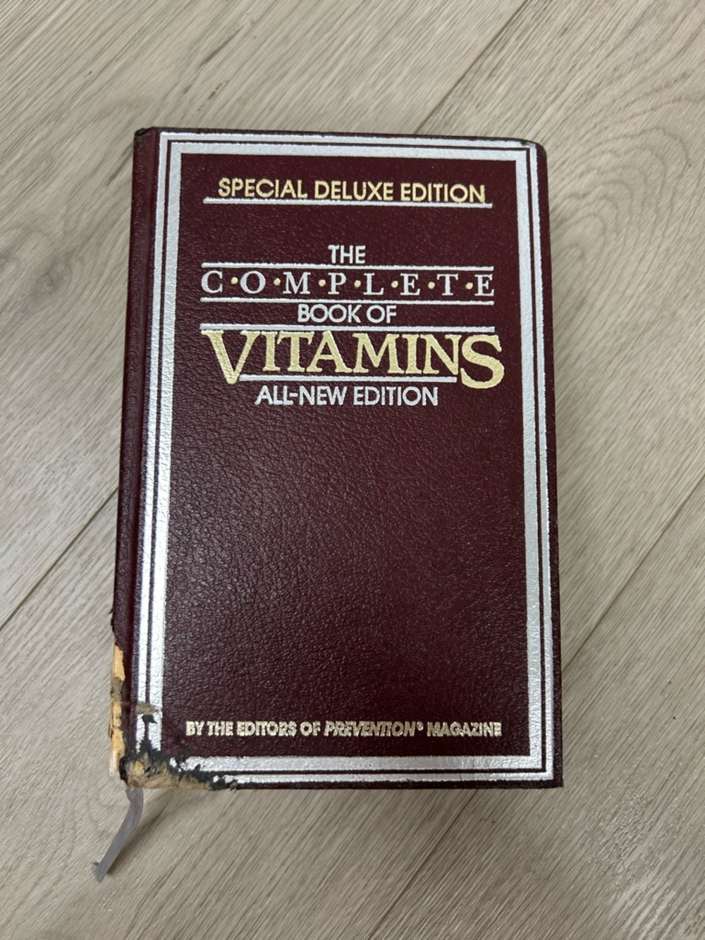 Vintage 1984 The Complete Book Of Vitamins‎ All-New Edition Hardcover Book